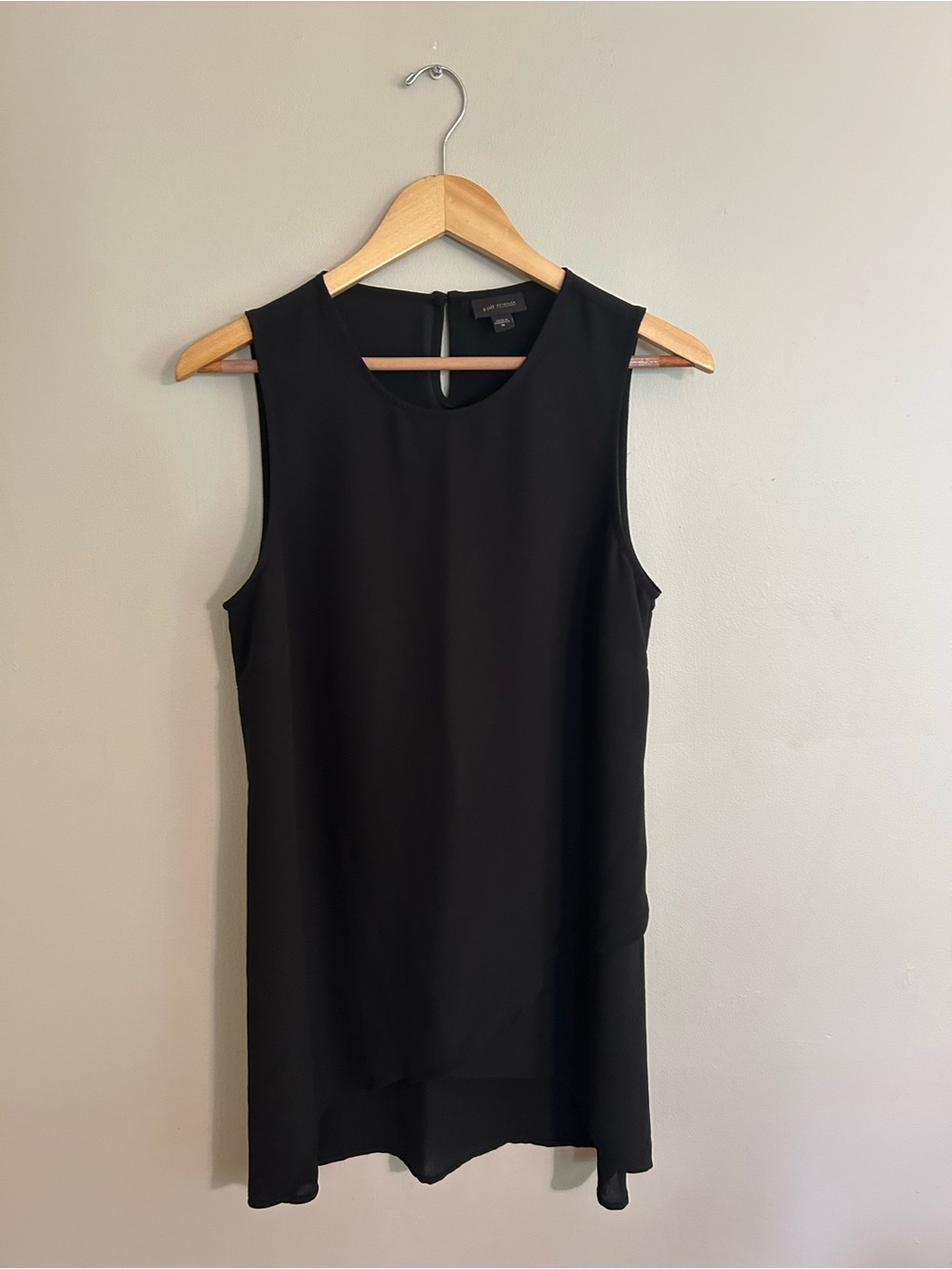 J. Jill Black Sleeveless Tunic Top